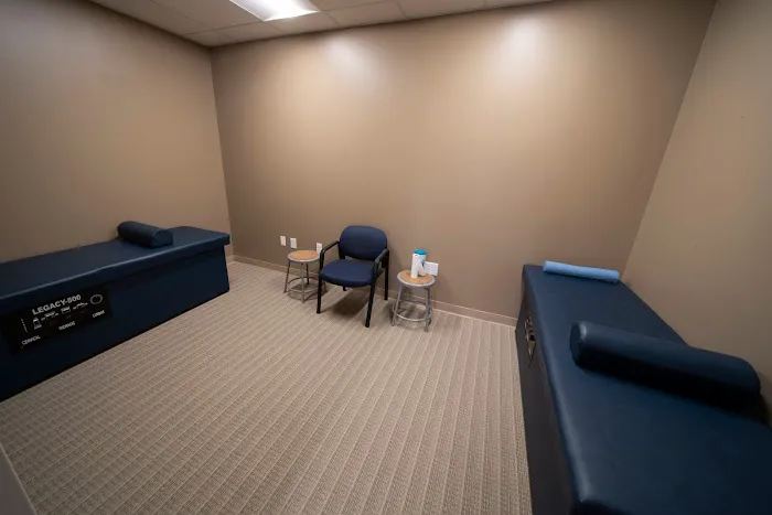 Mid Atlantic Spinal Rehab & Chiropractic - Woodlawn Picture 4