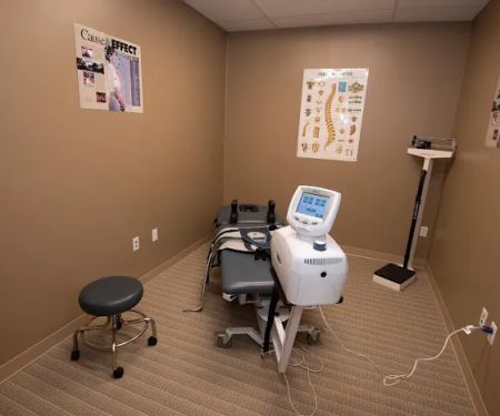 Mid Atlantic Spinal Rehab & Chiropractic - Woodlawn