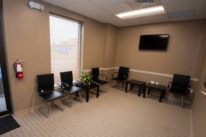 Mid Atlantic Spinal Rehab & Chiropractic - Woodlawn Picture 7