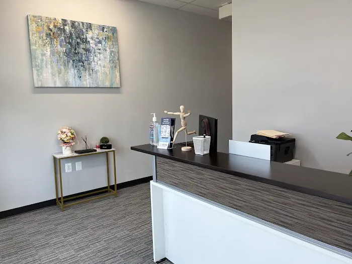 WOW Chiropractic & Acupuncture of Hanover Picture 1