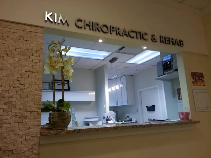 Kim Chiropractic Clinic Picture 3