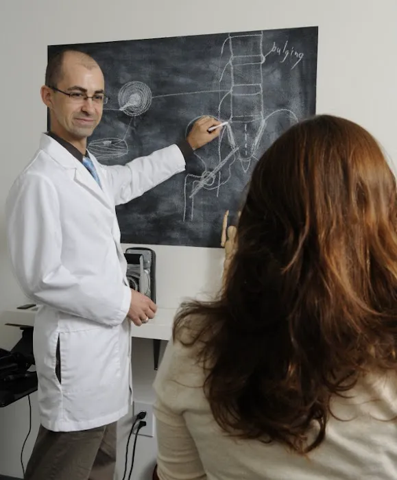 Whole Healthy You/Whole Chiropractic Healthcare: Dr Tom Hyland Robertson Picture 6