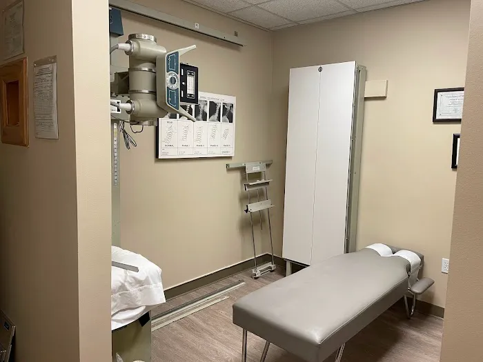 Advanced Spinal Care and Rehabilitation Picture 3