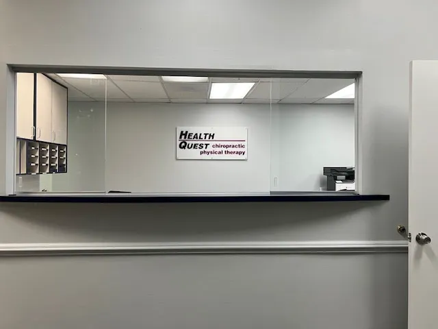 Health Quest Chiropractic & Physical Therapy Picture 8