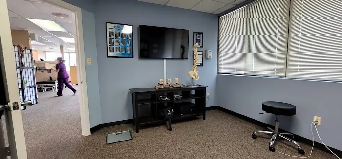 Ideal Health Chiropactic Picture 1