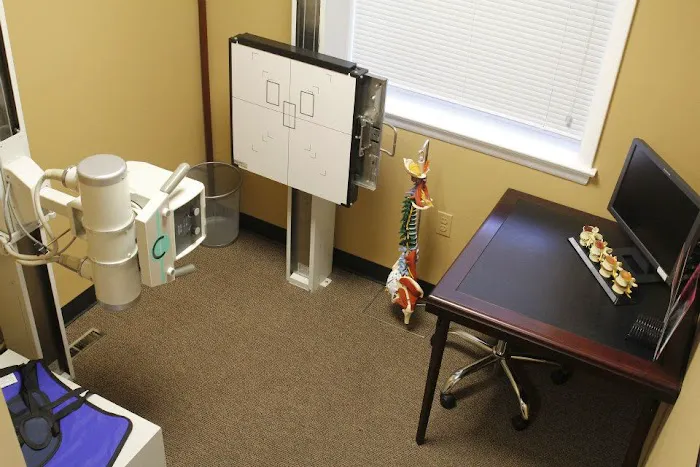 Jeong Wellness Chiropractic Picture 3