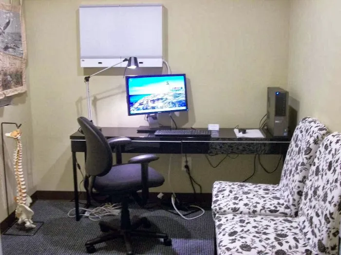 Abundant Life Chiropractic Picture 3