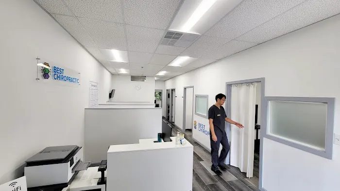 Best Chiropractic Picture 7