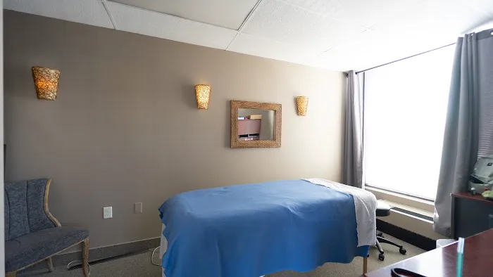 Peak Potential Chiropractic and Physical Therapy Picture 1