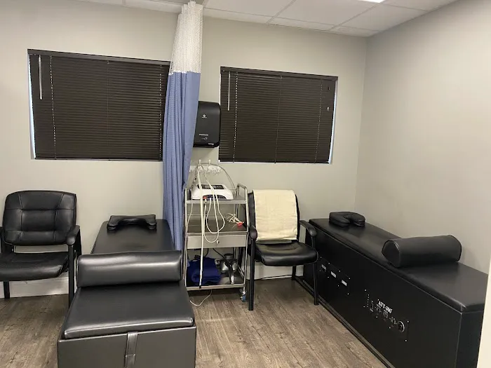 RxWellness Spine & Health - Silver Spring Picture 4
