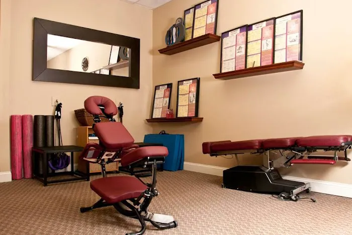 Healthbridge Chiropractic and Rehabilitation Picture 1