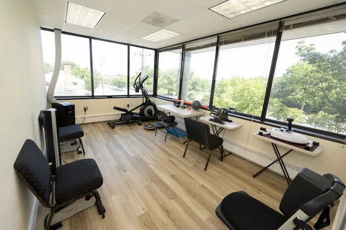 Mid-Atlantic Spinal Rehab & Chiropractic - Wheaton Picture 4