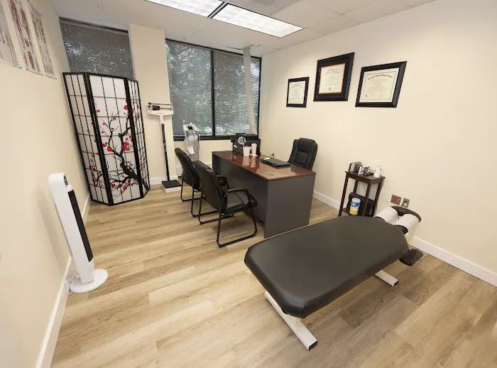 Mid-Atlantic Spinal Rehab & Chiropractic - Wheaton Picture 1