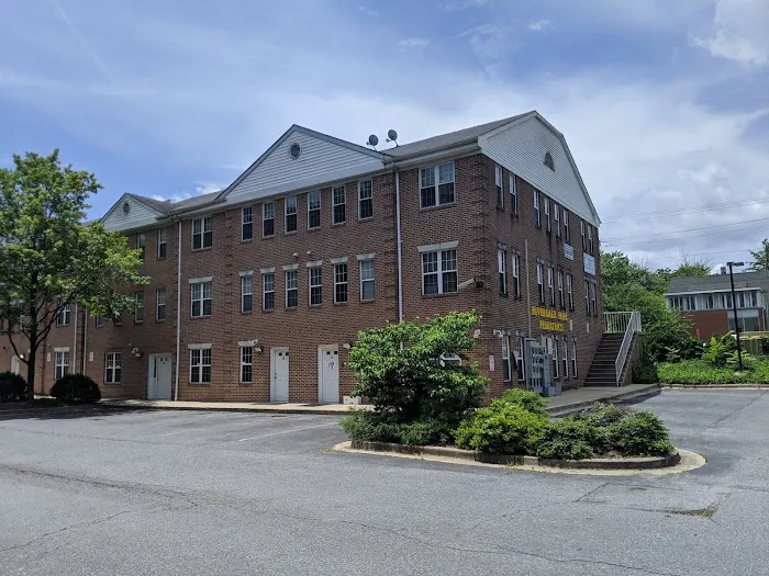 Mid-Atlantic Spinal Rehab & Chiropractic - Riverdale Picture 2