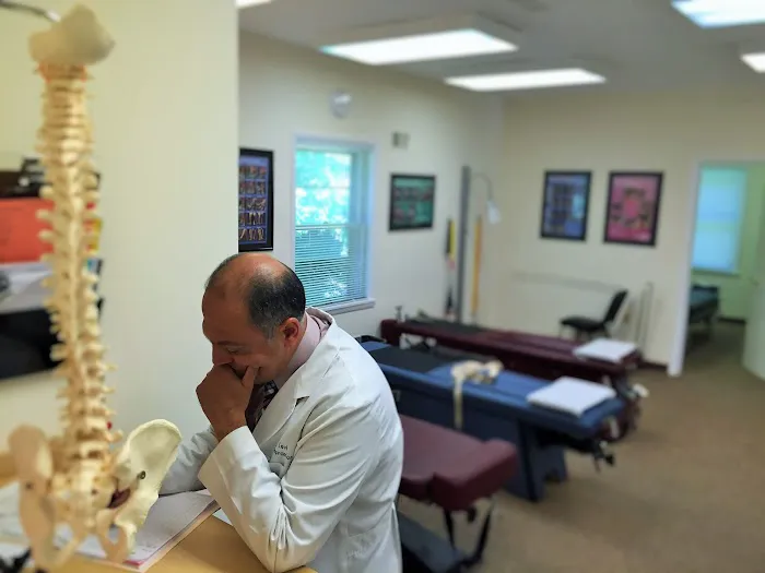 Dr. Rashid (Levi) Levieddin, Chiropractor Picture 1