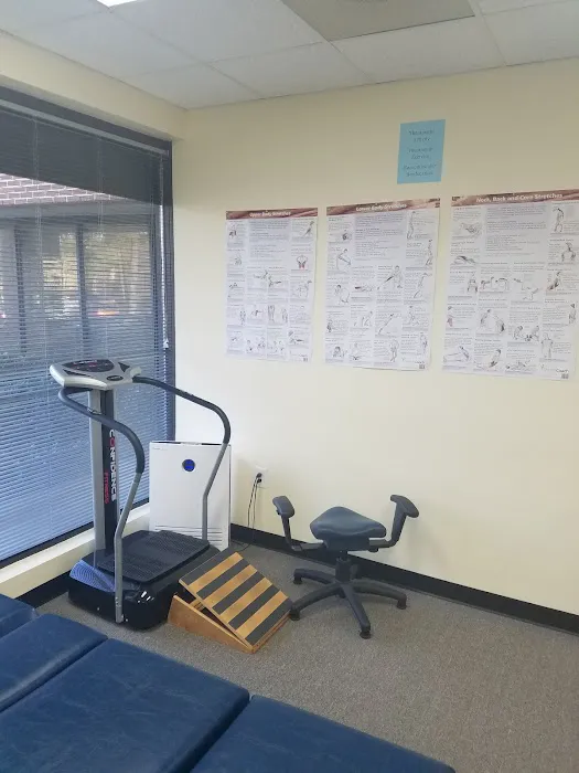 Highland Chiropractic Center- Langley Park, clínica de lesiones automovilísticas Picture 9