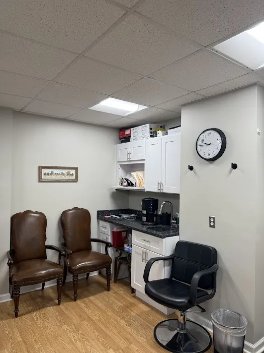 Spinal trauma Chiro Clinic Picture 4