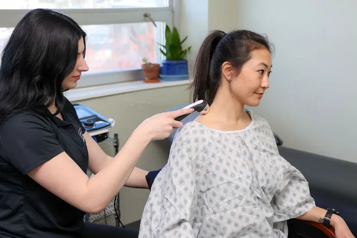 Complete Chiropractic & Rehabilitation, LLC Picture 2