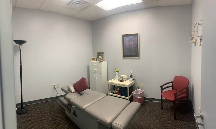 Amber Meadows Chiropractic Picture 1