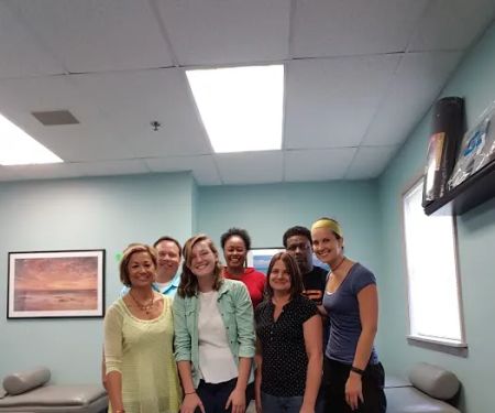 Dr. Cassie DeVries DC