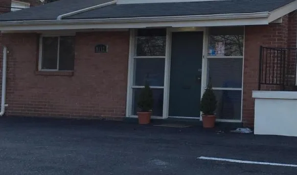 Bethesda Back Center: Dr. Gina Beech Picture 8