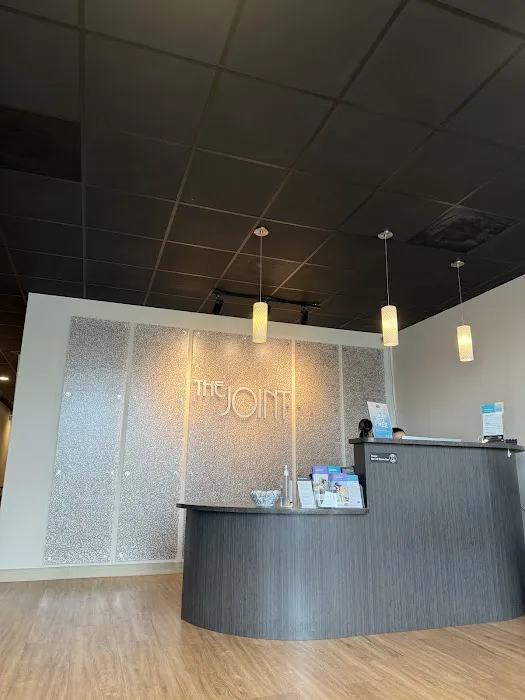 The Joint Chiropractic Picture 7