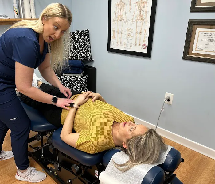 Healing Hands Chiropractic Picture 9