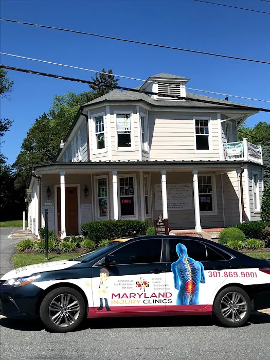 Maryland Injury Clinics - Clinicas de Accidentes Picture 6