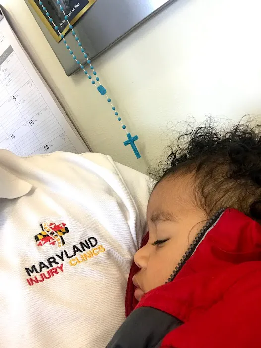 Maryland Injury Clinics - Clinicas de Accidentes Picture 8
