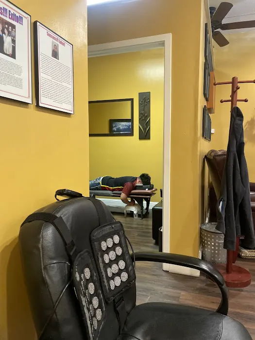 Kings Canyon Chiropractic Picture 4