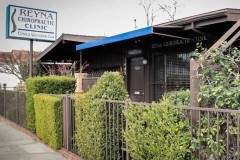 Reyna Chiropractic Clinic Picture 2