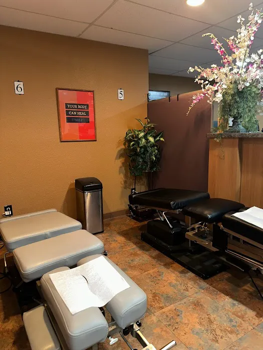 Lark Chiropractic Picture 7