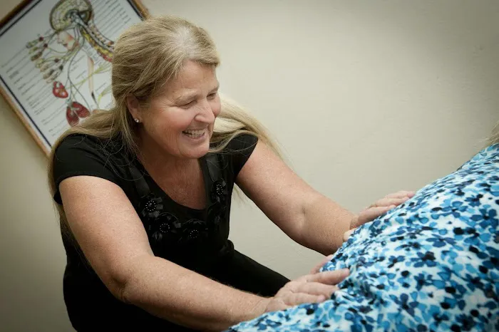 Curry Chiropractic Offices Picture 6