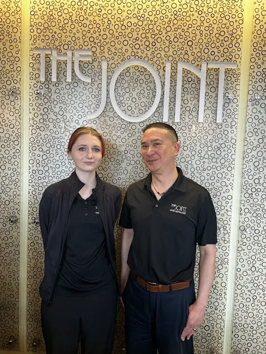 The Joint Chiropractic Picture 8