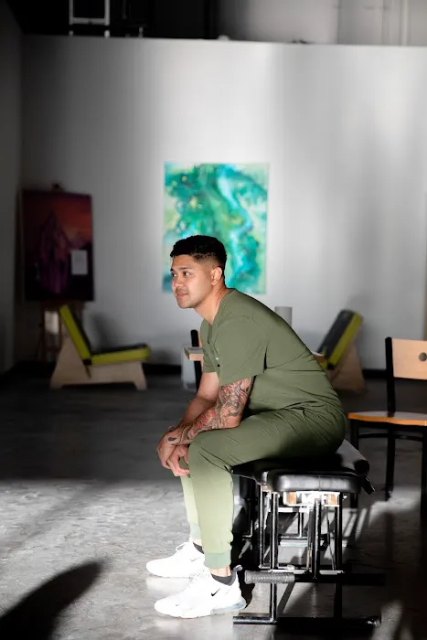 Bugawan Chiropractic and Sports Therapy Picture 1