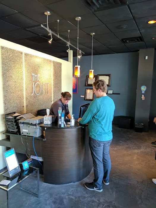 The Joint Chiropractic Picture 9