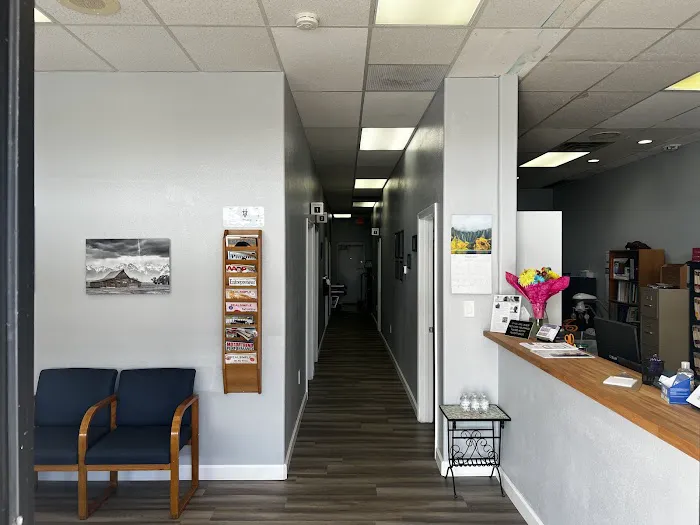 Lundgren Chiropractic Center Picture 3