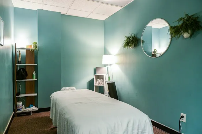 Compass Chiropractic and Massage Picture 7