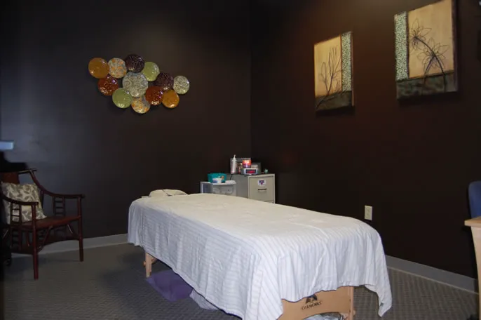Emerson Chiropractic Picture 3