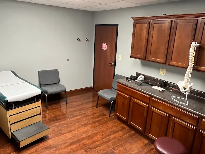 Chiro One Chiropractic & Wellness Center of Indy North Picture 7