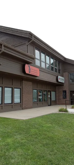 Chiropractic Rehabilitation & Acupuncture Picture 2