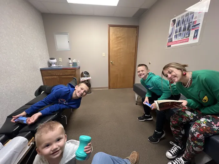 Dailey Chiropractic - Dailey Ryan DC Picture 1