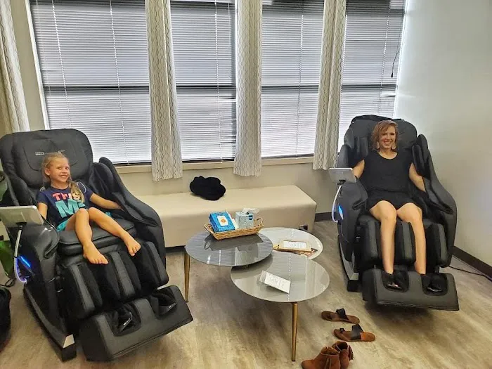 Sacred Spines Chiropractic Picture 8