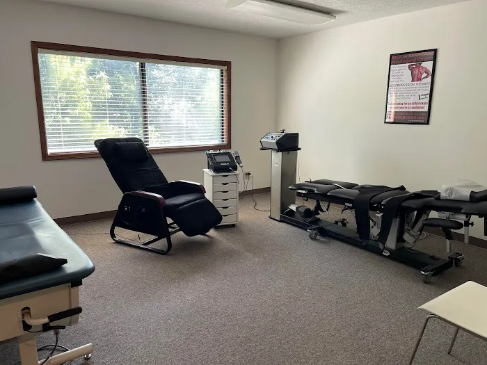 Avon Chiropractic Clinic Picture 10