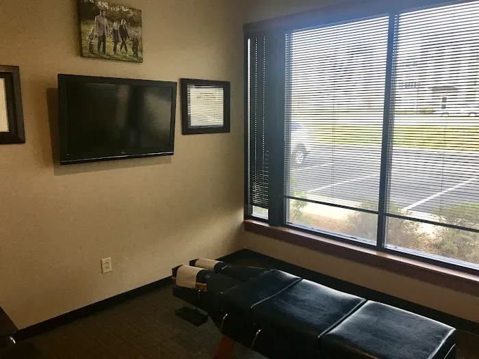 HealthSolutions of Carmel Chiropractic and Spinal Rehab: Adam Newton, D.C. Picture 3