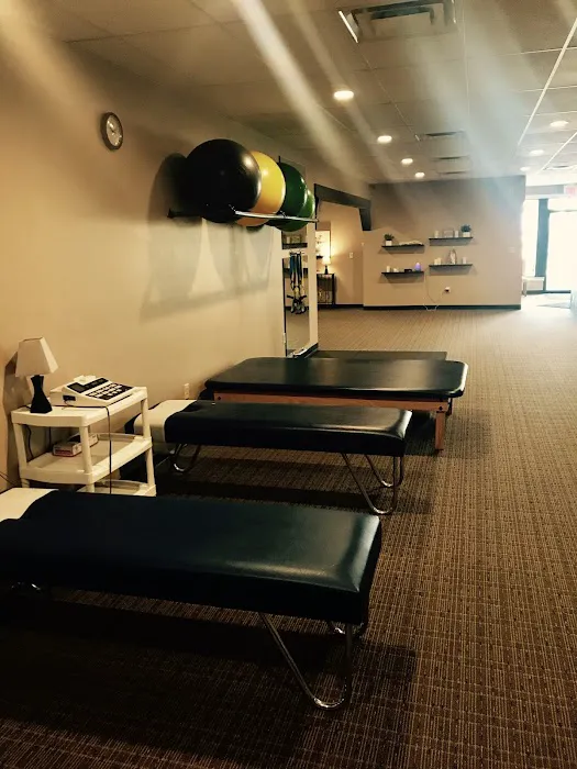 HealthSolutions of Carmel Chiropractic and Spinal Rehab: Adam Newton, D.C. Picture 8