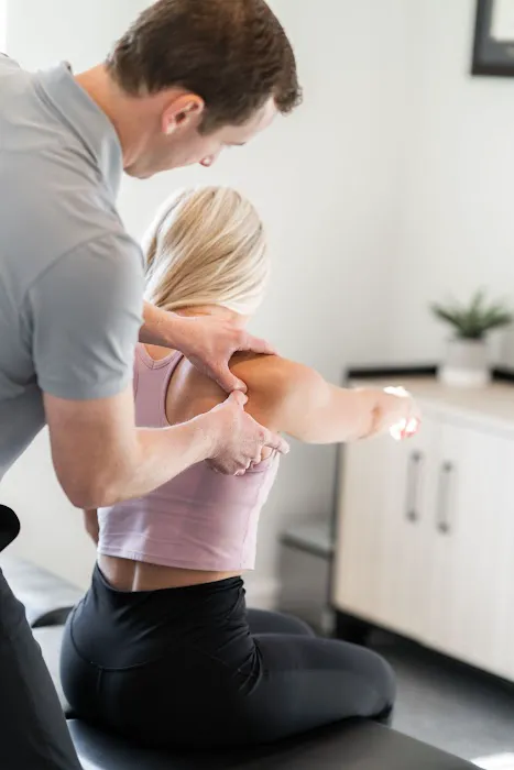 Brinza Spine and Sport Picture 5