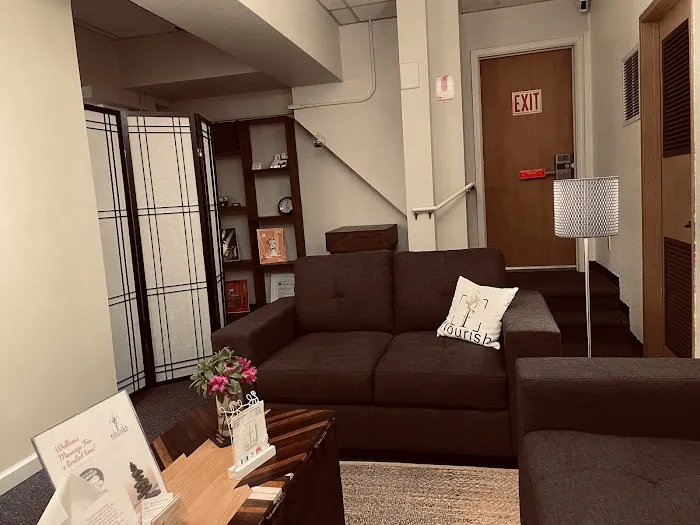 Flourish Chiropractic Spa Picture 7