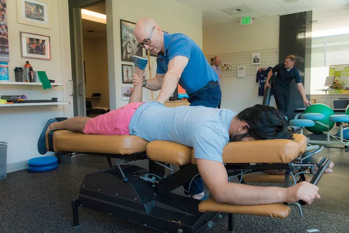 Devine Chiropractic & Rehab Center Picture 9