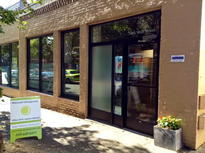 Maxwell Chiropractic Offices - Lauren Aklinski, DC, PLLC Picture 4